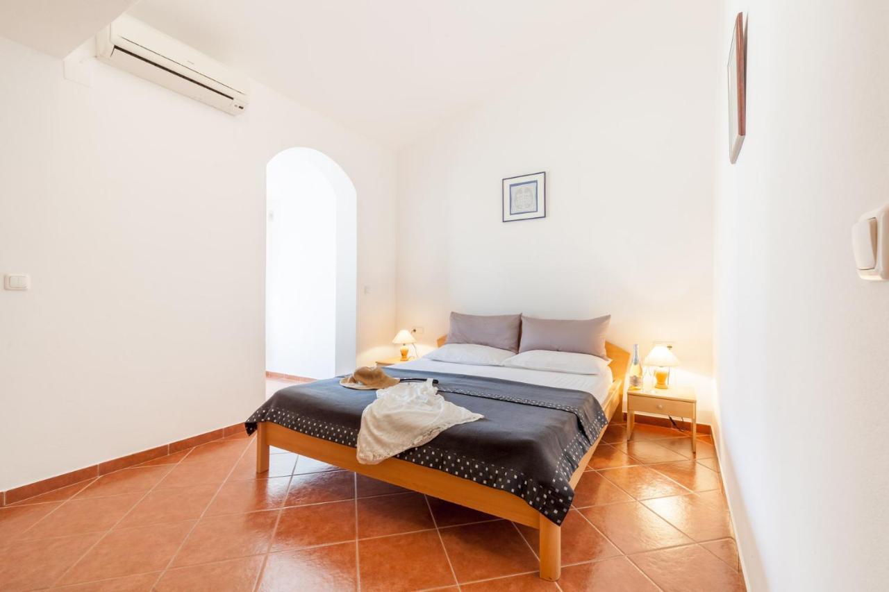 Ferienhaus Rajka Kustići 外观 照片