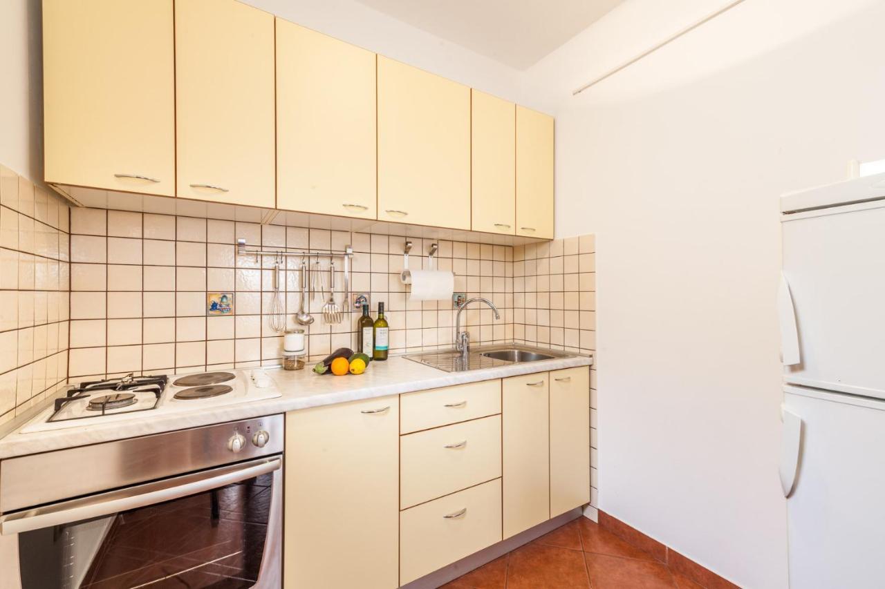 Ferienhaus Rajka Kustići 外观 照片